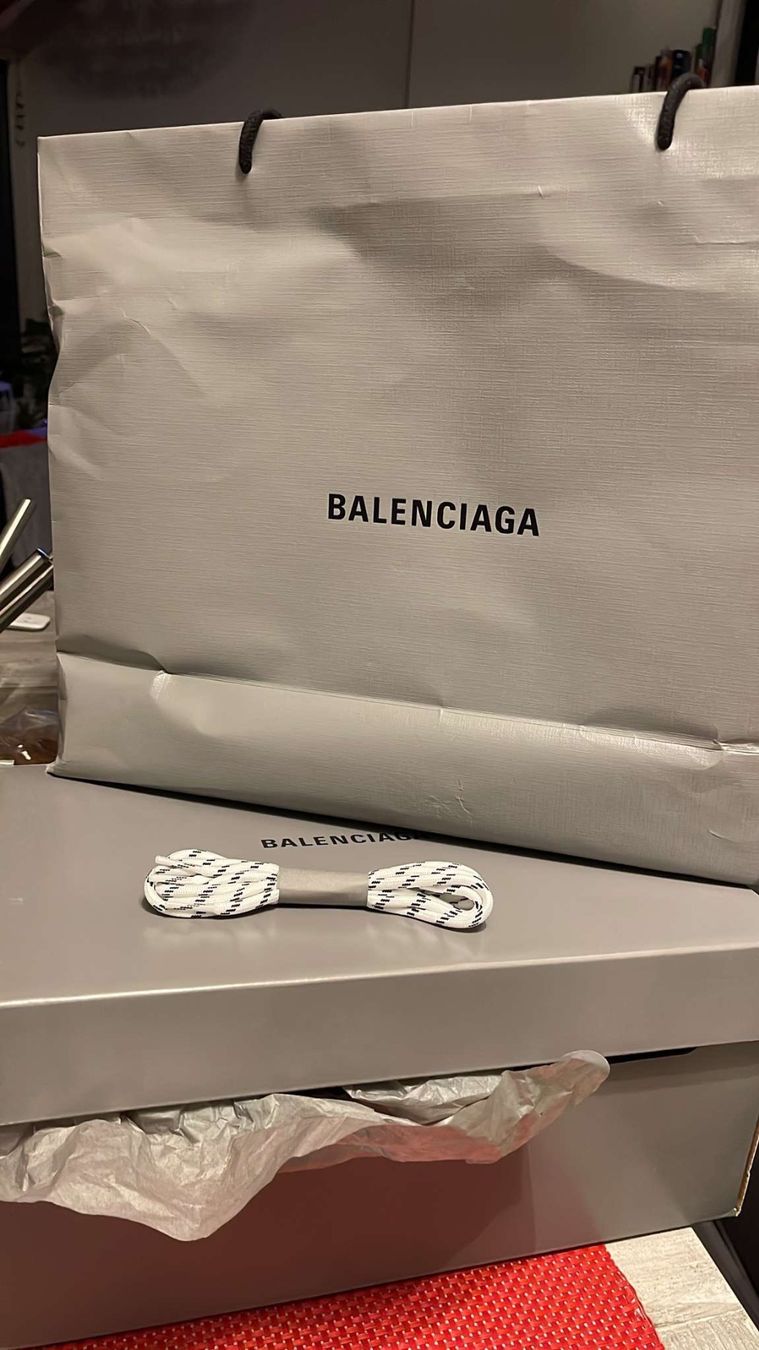 Scarpe da uomo: Balenciaga Triple S sneaker – Usato da Meiringen venduto da Martinez002 1