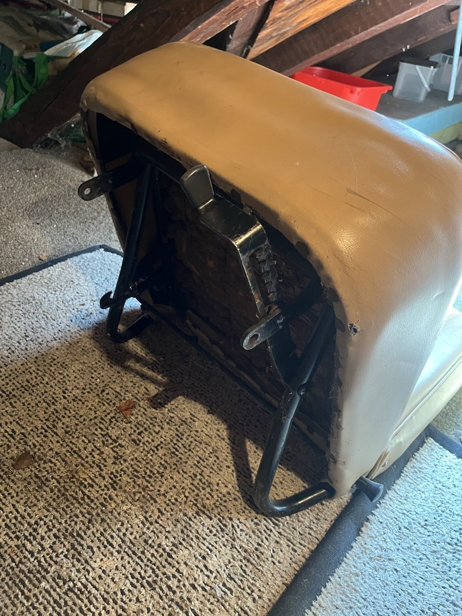 Mini Toutes les pièces auto: Sitz zu Mini Innocenti 1001 – D'occasion à Olten par olten99 1