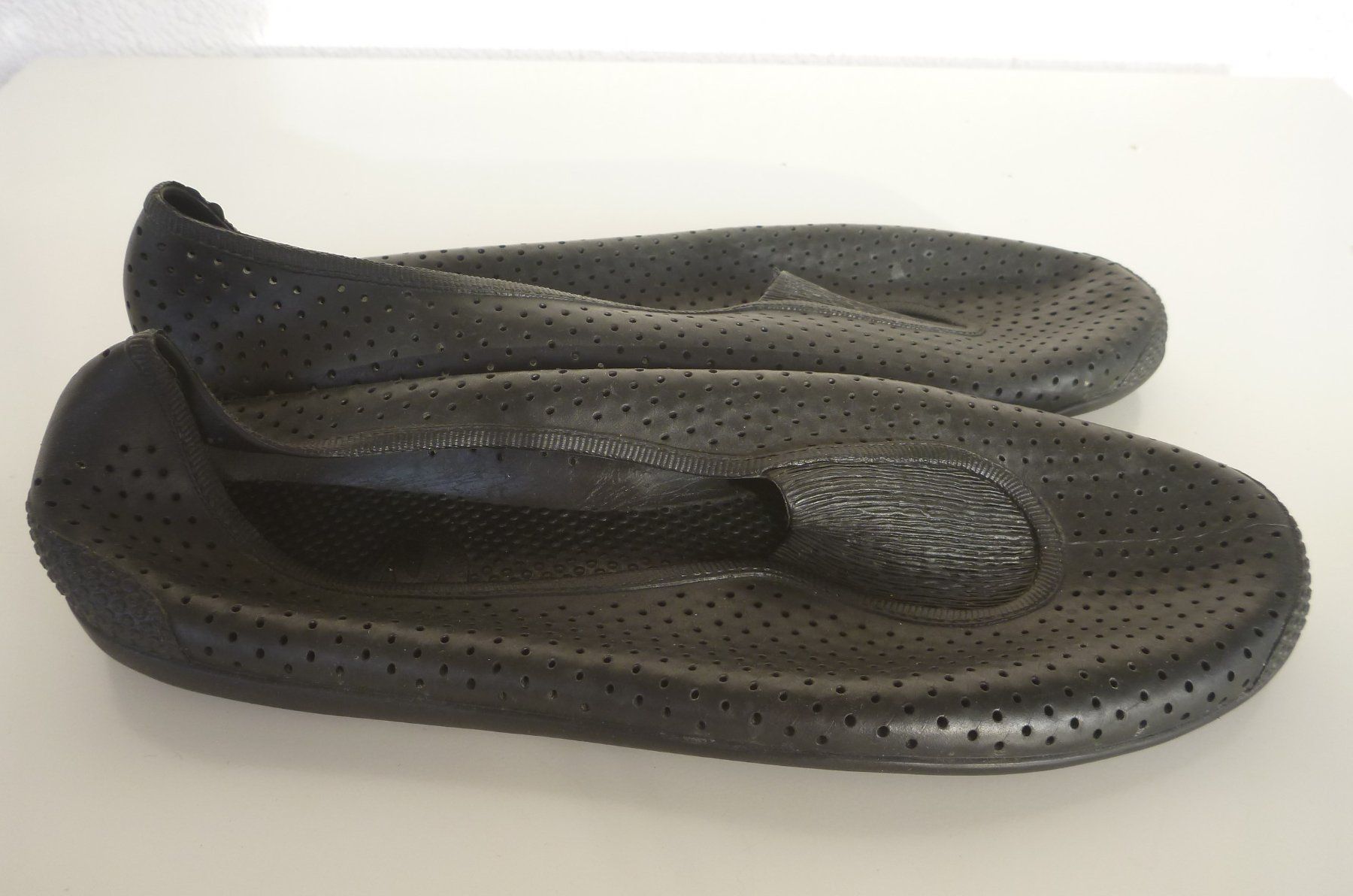 Scarpe da uomo: Badeschuhe, Wasserschuhe, Gr. 41 – Usato da Birmenstorf AG venduto da tritonius 3