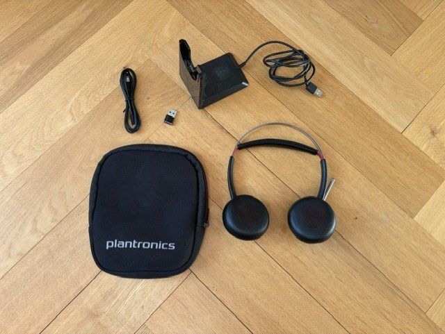 Plantronics Cuffie: Plantronics Poly Voyager 4320, top Zustand – Nuovo (secondo la descrizione) da Aarau venduto da Sasa75
