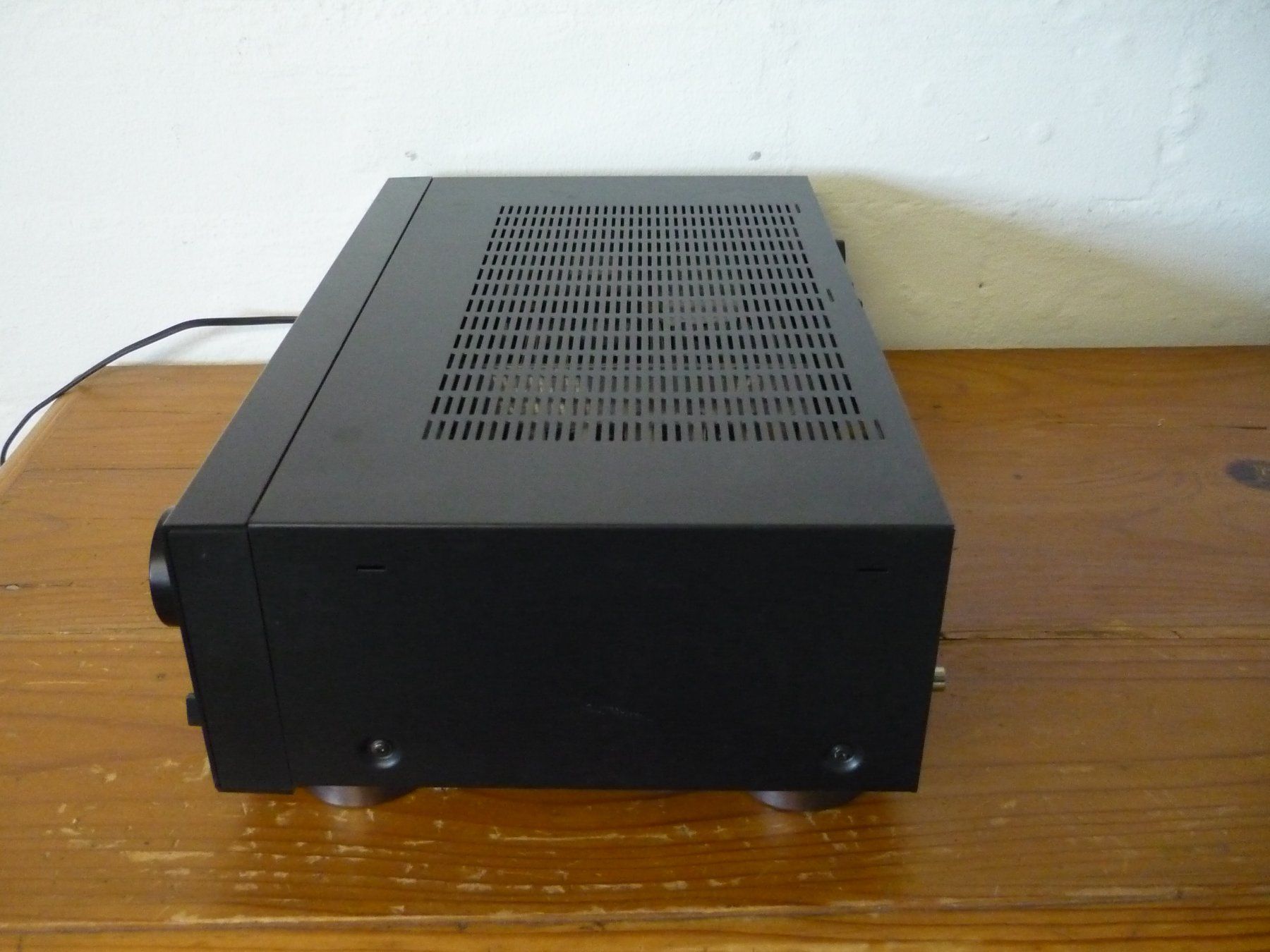 Sony Amplificatori: Sony Audio Video Controllcenter STR D665 Receiver – Usato da Beringen venduto da Flatretriever 2