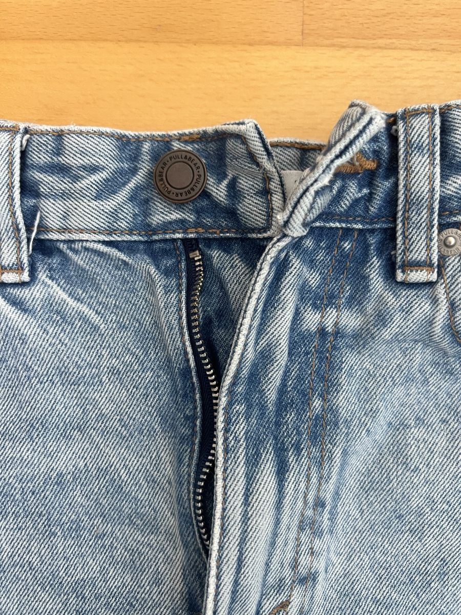 Pull&Bear Jeans: Pull&Bear Jeans Shorts – Nuovo (secondo la descrizione) da Weiach venduto da deb_7zrg 2