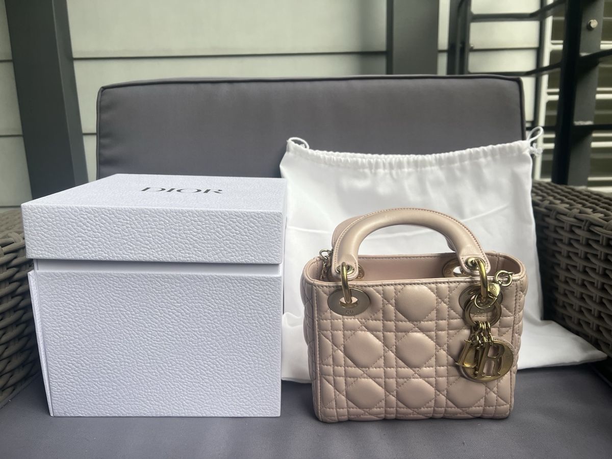 Dior Borse da donna: Authentic Christian Dior Mini Lady Dior Bag - Pristine! – Usato da Zürich venduto da jia_57tp 1
