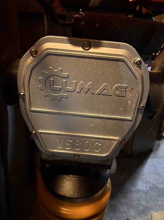Tutte le macchine: Lumag Vibrationsstampfer VS80C – Usato da Emmenbrücke venduto da Lucien022 4