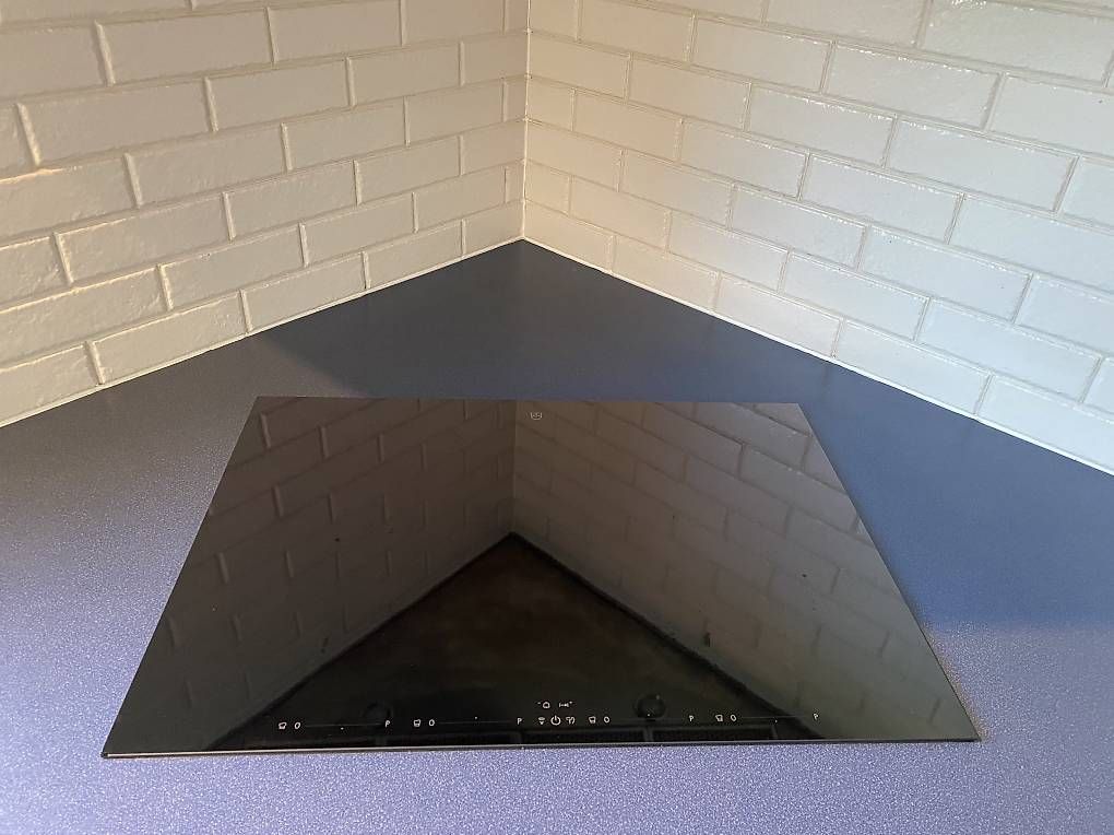 Cucine: Plan de cuisson induction VZug 70cm – Usato da Estavayer-le-Lac venduto da sch_r7cf