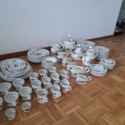 Villeroy & Boch Set di piatti: Villeroy & Boch  Geschirr-Service Summerday – Usato da Maur venduto da bolliger4you 5