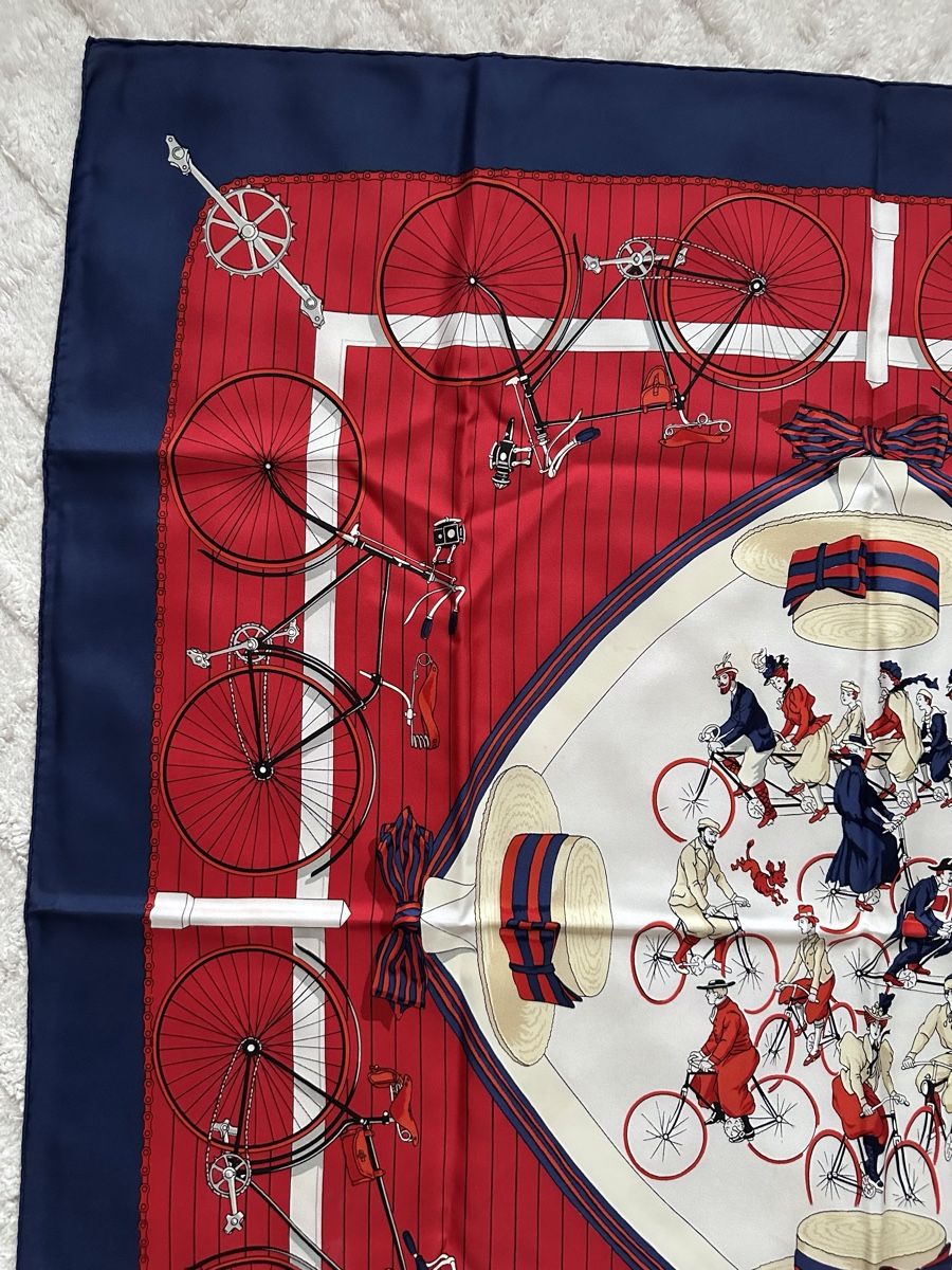 Hermès Foulard & Sciarpe: Hermès Seidentuch "Les Becanes" Vintage – Usato da Zollikon venduto da pan_8jtm 6