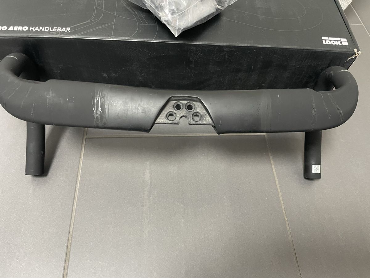 Look Pezzi di ricambio: LOOK COMBO AERO HANDLEBAR – Nuovo (secondo la descrizione) da Chur venduto da churerli 1