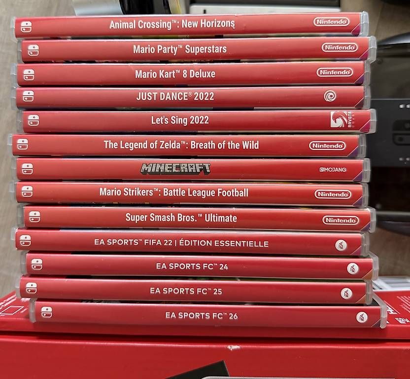 Nintendo Console: Pack Nintendo Switch OLED – Usato da Neuchâtel venduto da phi_d2v2 1