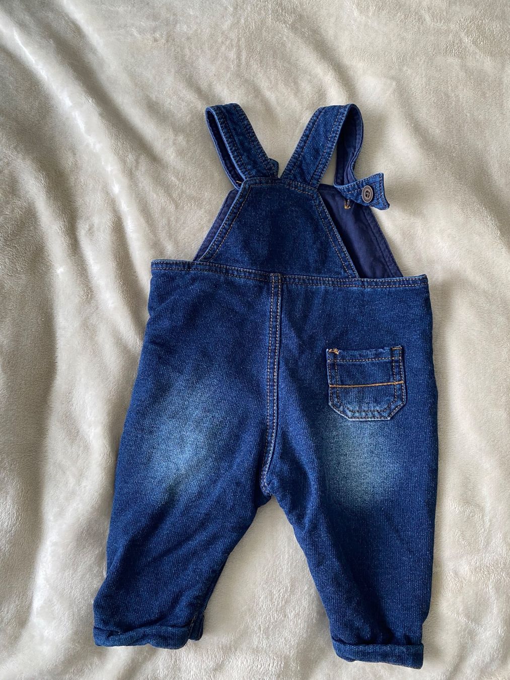 Hosen: Kinder Latzhose Grösse 62 – Gebraucht aus Zürich von MaSte 1