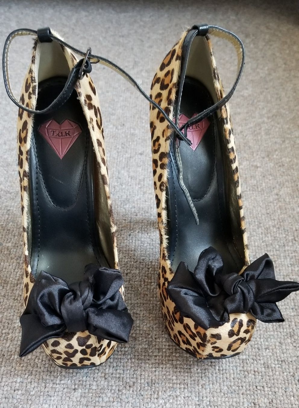Scarpe da donna: Schuhe mit Absatz Leopardenmuster – Nuovo e nell'imballaggio originale da Vitznau venduto da Martineni 3
