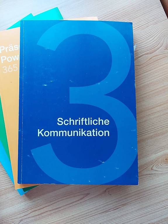 Libri: Informatikunterrichts Bücher – Usato da Winterthur venduto da lea_j8gy 2