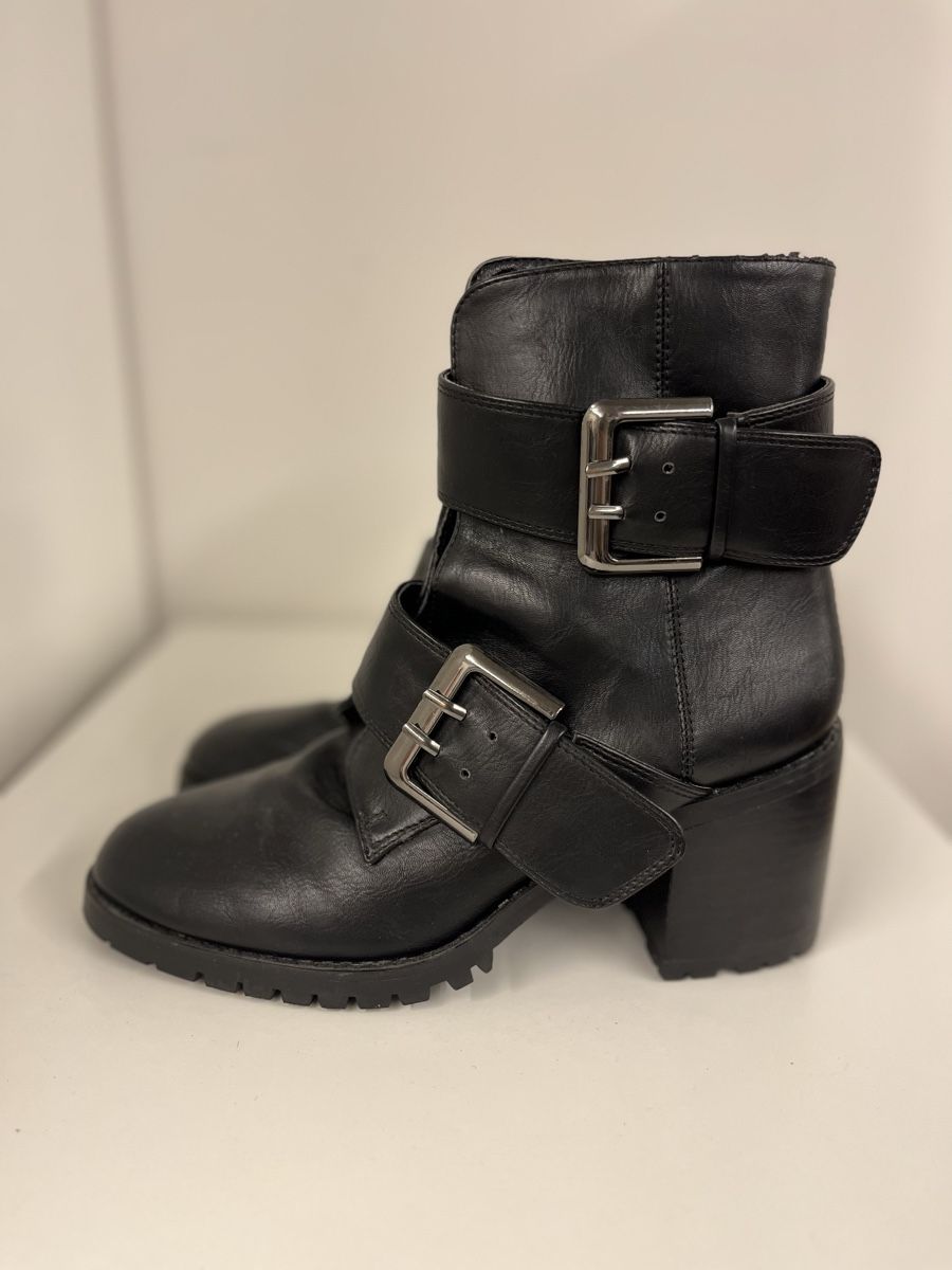 Buffalo Scarpe da donna: BUFFALO Ledestiefeletten / Gr. 40 – Usato da Zürich venduto da Nirba9