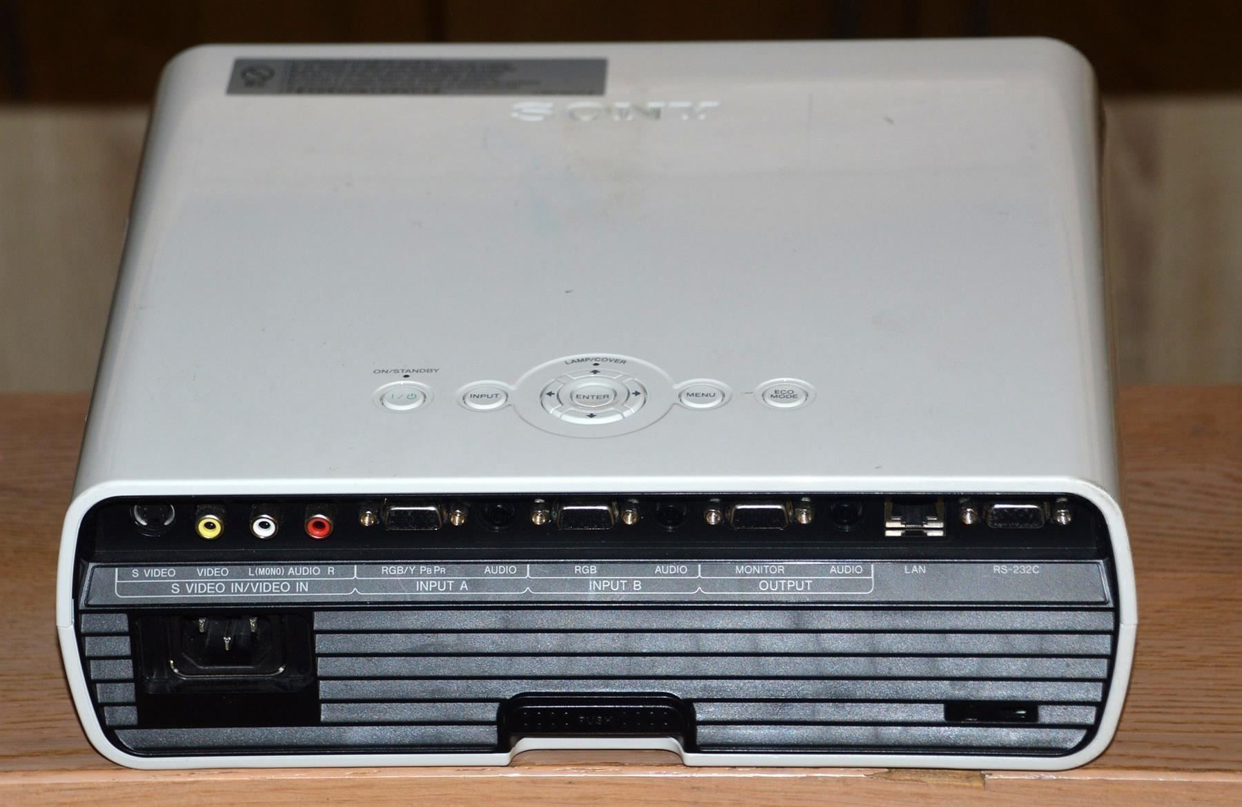Sony Home Cinema: Sony XGA VPL-EX5 LCD Projektor / Projecteur – Difettoso da Collonges venduto da arashee 2