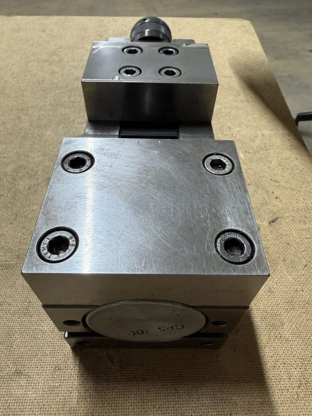 Attrezzi per industria metallurgica: Schraubstock Gressel Gripos 100 – Usato da Zuchwil venduto da dragosmd-maschinen 3