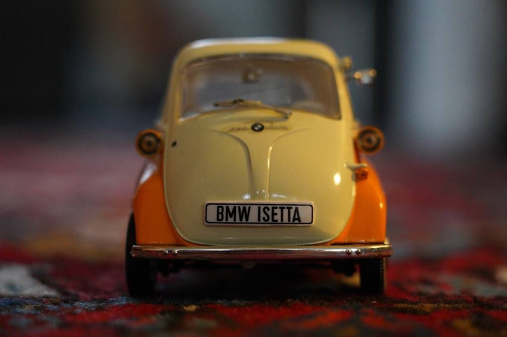 Revell Modellini d'auto: BMW Isetta 250 1:18 Revell – Usato da Zürich venduto da JohBu 1