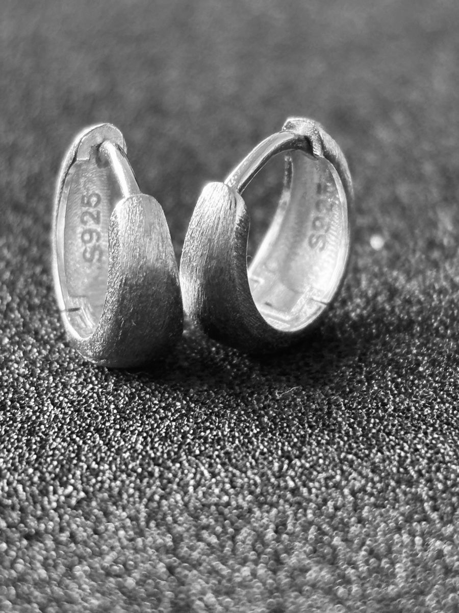 Orecchini pendenti & Orecchini a lobo: Huggies hoops. 925 silver. 8 mm Size. – Nuovo (secondo la descrizione) da Dübendorf venduto da S1973E 1