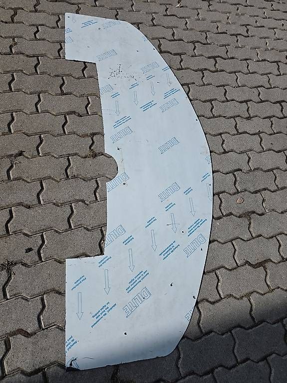 Tutti pezzi di ricambio auto: Front splitter Mitsubishi Lancer Evolution 7/8/9 – Usato da Schlatt TG venduto da dev_5pfh 1