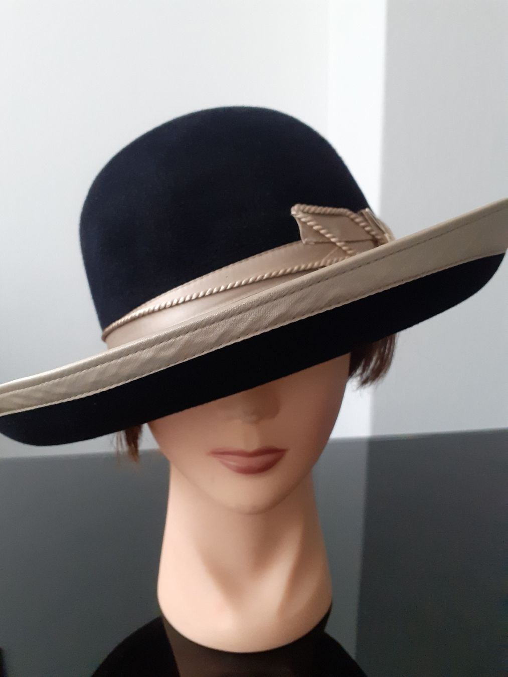 Copricapi, berretti & cappellini: Cappello DORIA 1905 – Nuovo (secondo la descrizione) da Morbio Inferiore venduto da vin_fdj2