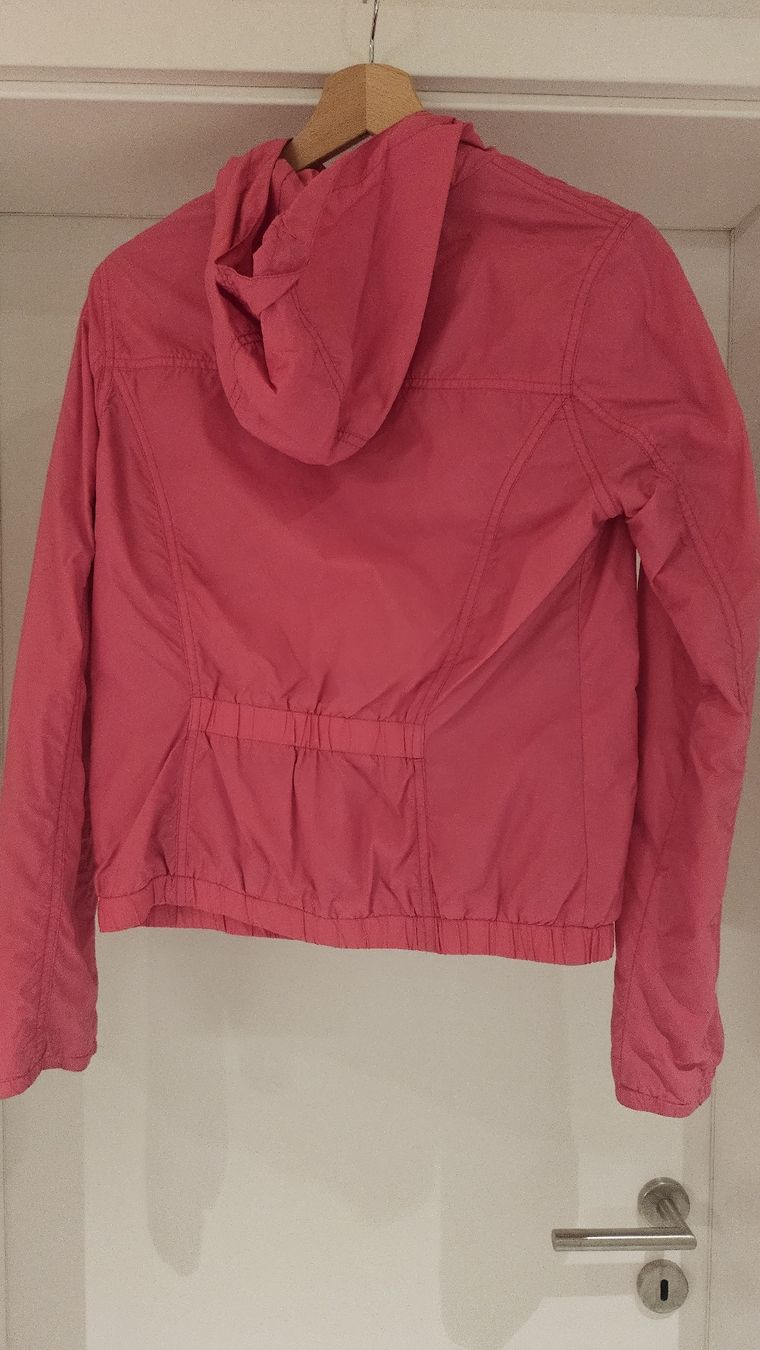 Tommy Hilfiger Jacken: Hilfiger Windjacke – Neu (gemäss Beschreibung) aus Buchs SG von Tscherfi 1