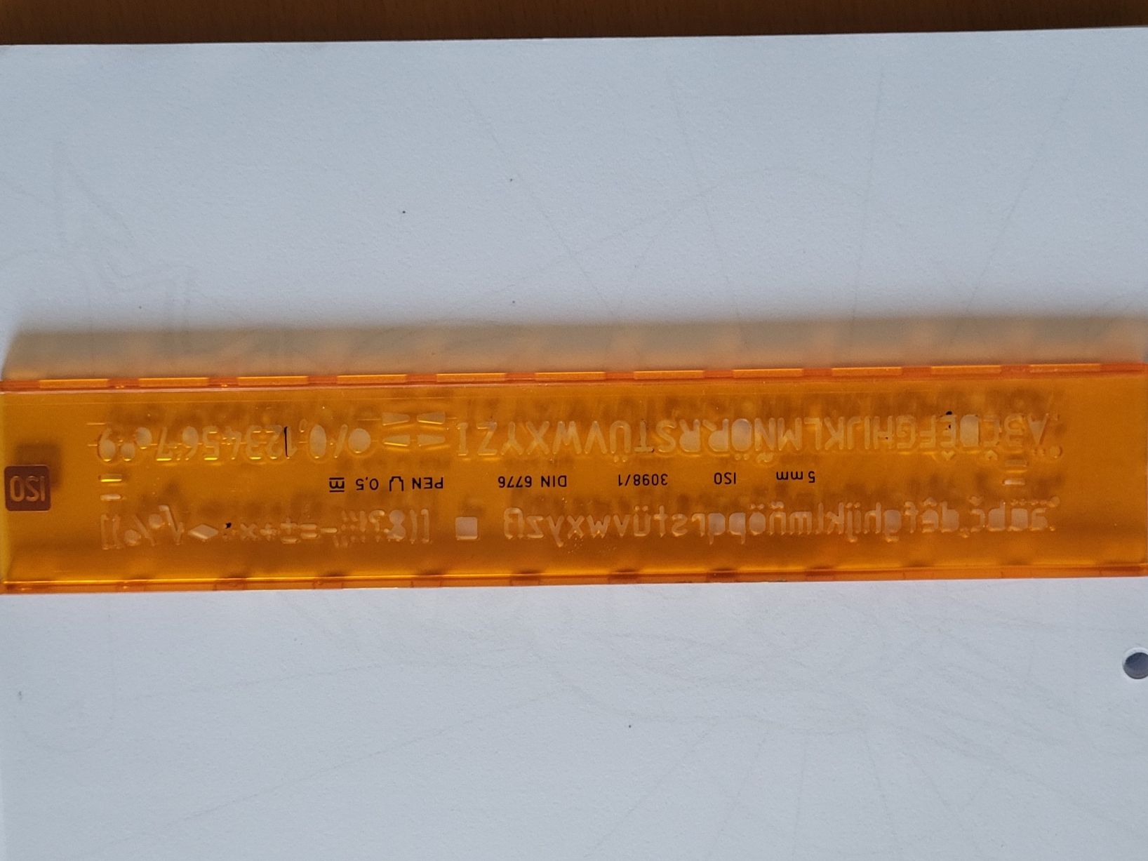 Sciablone: Schablone 5mm DIN 6776 – Usato da Berikon venduto da Zimmerlinde5