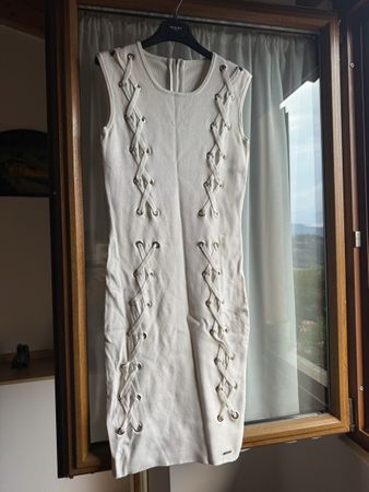 Abito bianco Guess - come nuovo