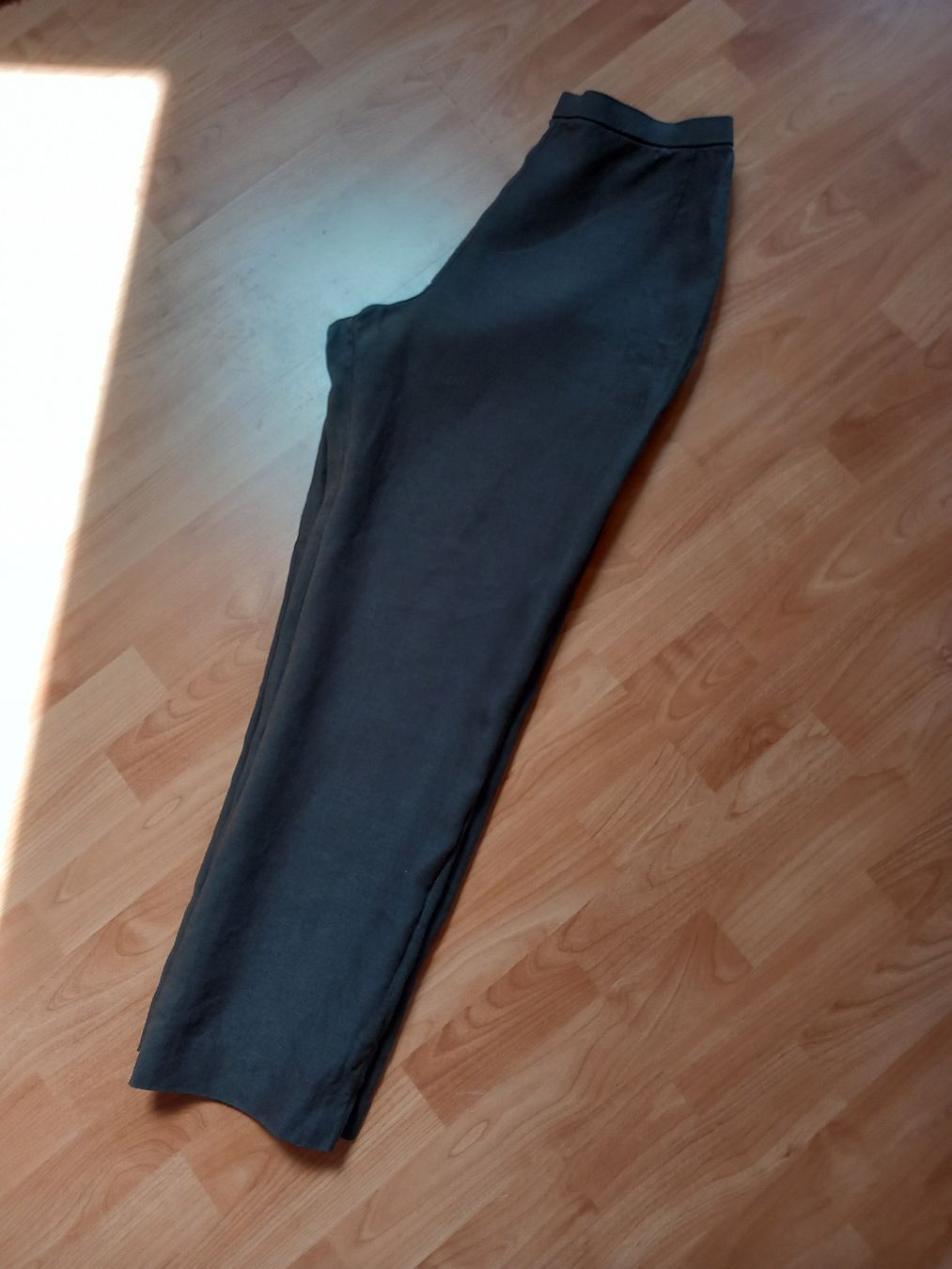 Pantaloni: braune Leinenhose 40 – Usato da Näfels venduto da gil_sindamel 1
