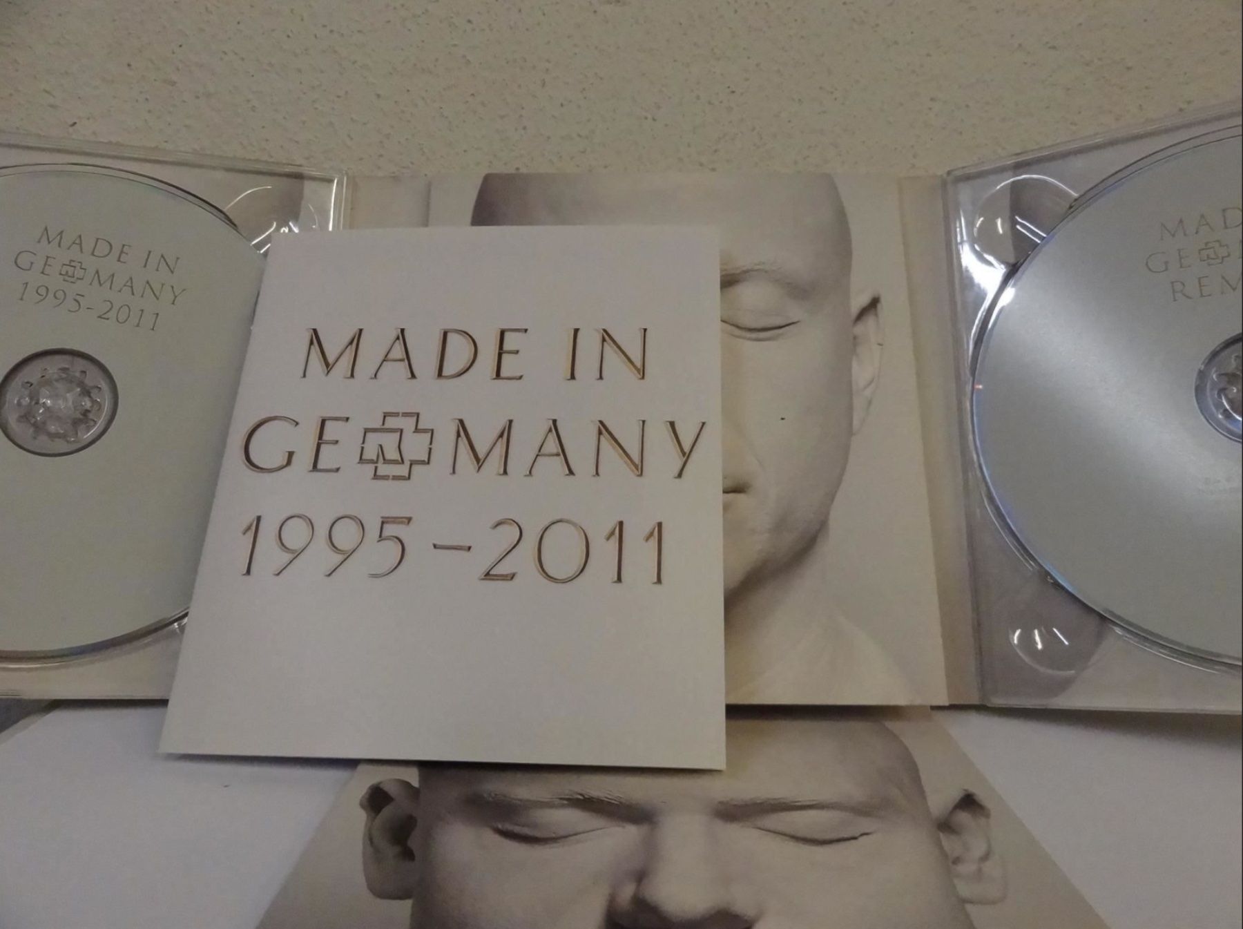 CDs: 2 CD RAMMSTEIN / MADE IN GERMANY REMIXES – Neu (gemäss Beschreibung) aus Kerzers von djstarsky73 5