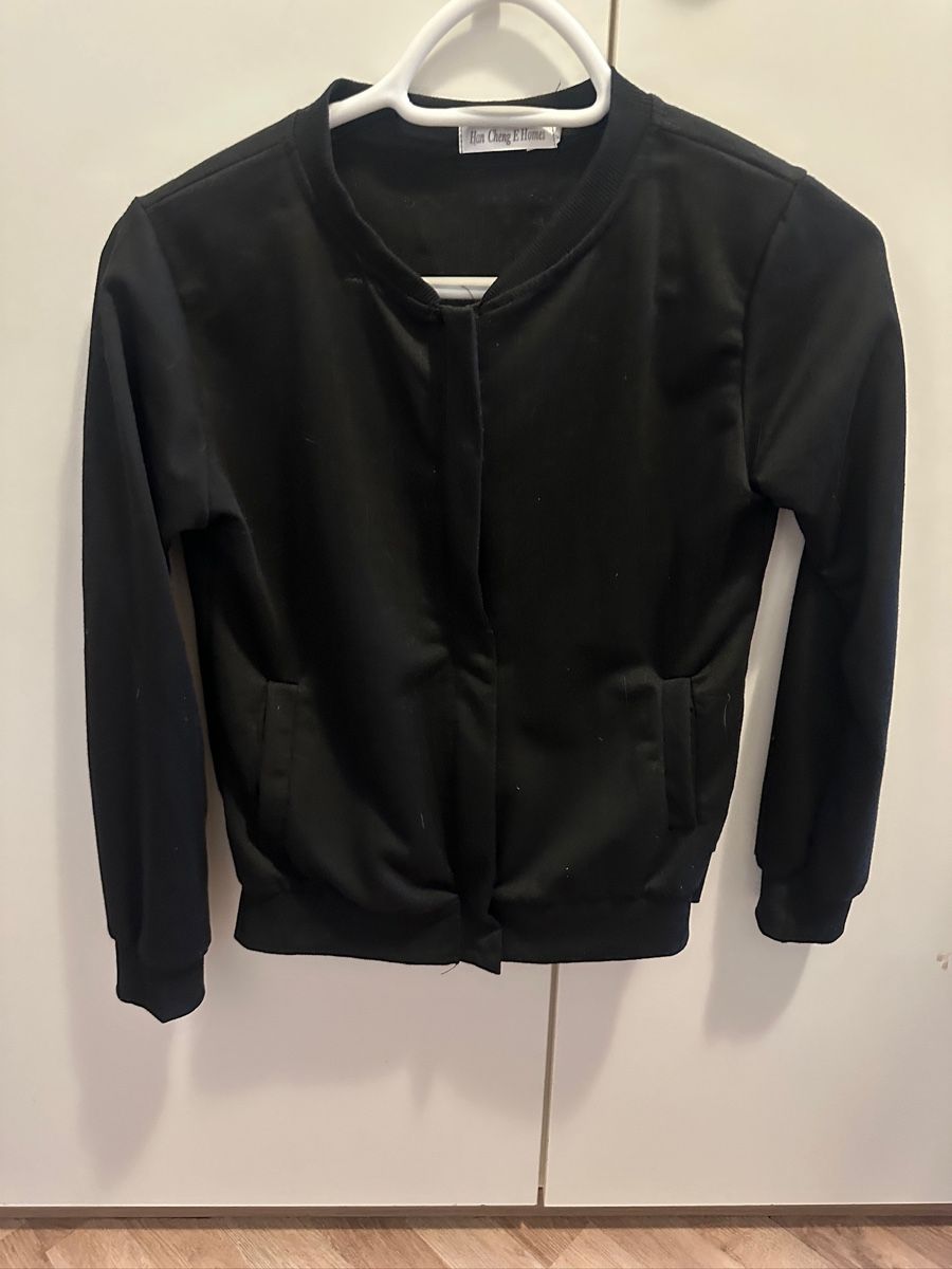 Kleiderpakete: Jogging neuf S ensemble 2 pieces – Neu und originalverpackt aus Boussens von sko_9w6t 1