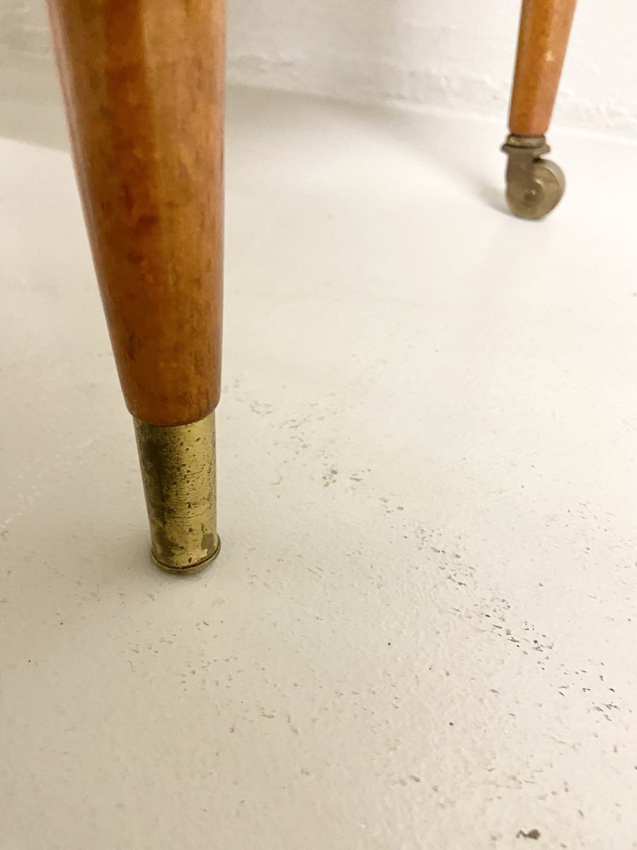 Tavoli: Mid-Beistelltisch / Serviertisch Teakholz 60er – Usato da Zürich venduto da Unique2400 3