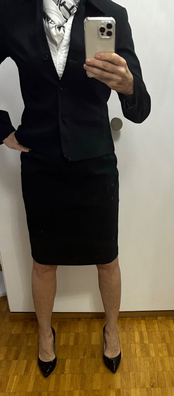 Costumi: DAMENKOSTÜM Schwarz – Nuovo (secondo la descrizione) da Adliswil venduto da Jessik0 3