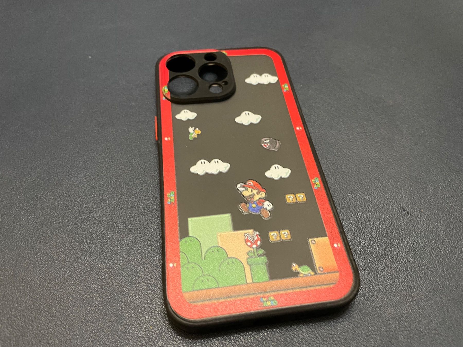 Apple Coques & Protection écran: Coque Super Mario Bros pour iPhone 15 Pro Max – Neuf (Voir description) à Lausanne par oenix 1