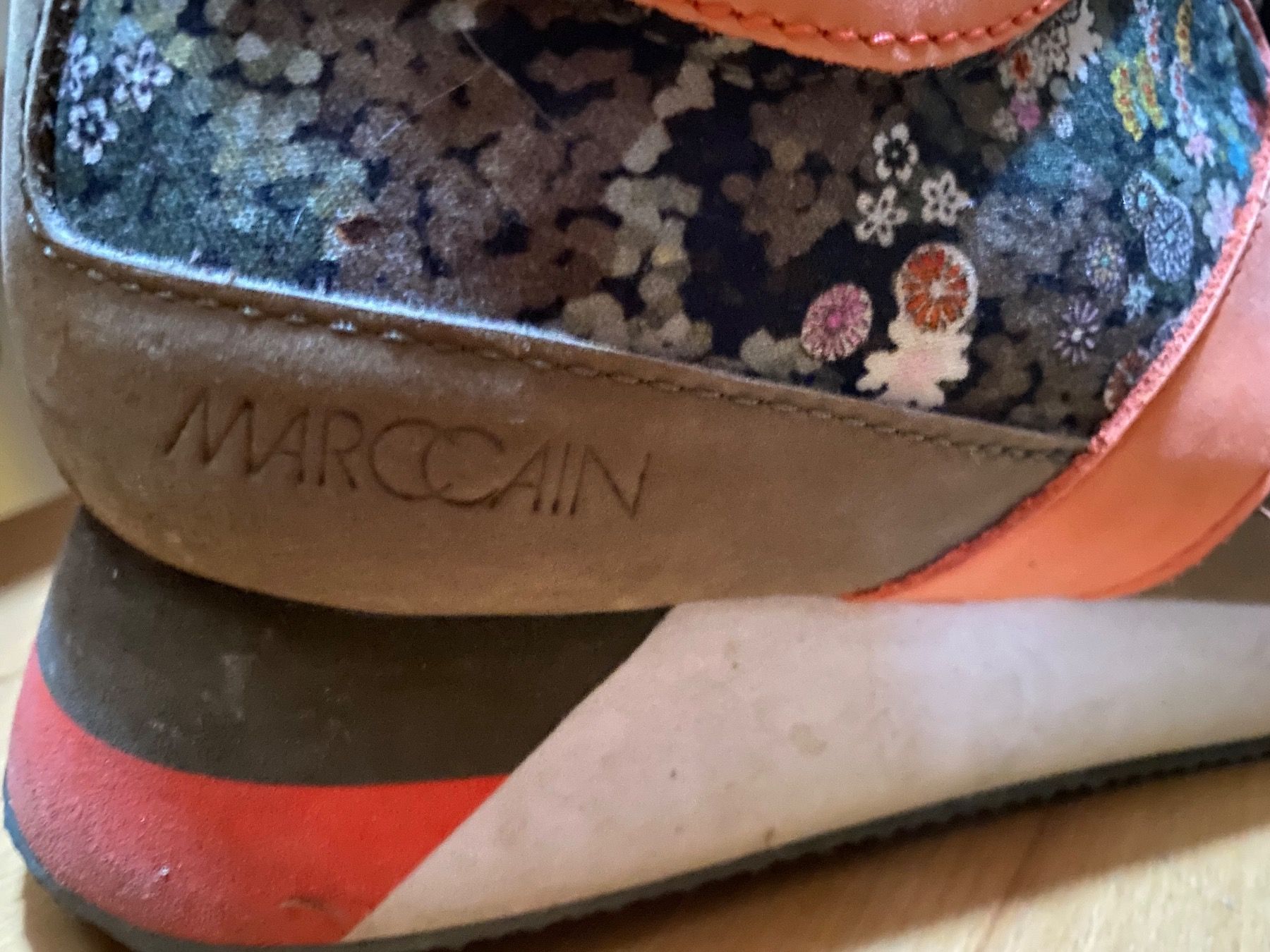 Marc Cain Damenschuhe: Maccaine Sneaker mehrfarbig – Gebraucht aus Russikon von Honolulu-2019 5