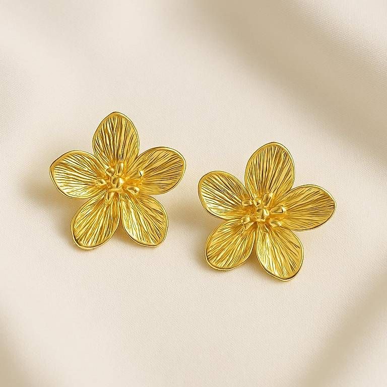 Orecchini pendenti & Orecchini a lobo: Boucles d?oreilles Fleur Dorée  Élégance au Naturel – Usato da Genève venduto da dre_gk92 2