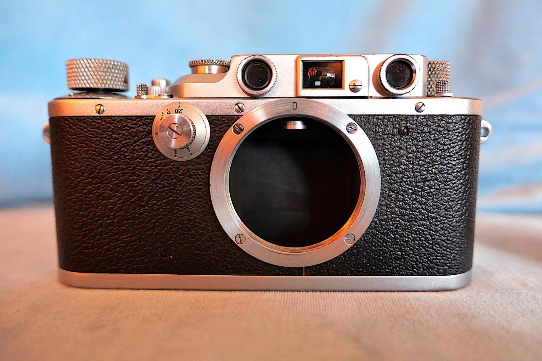 Leica Fotocamera: Leica IIIb 1939 Summitar 1:2/50 + Etui – Usato da Zürich venduto da Kalla36 6