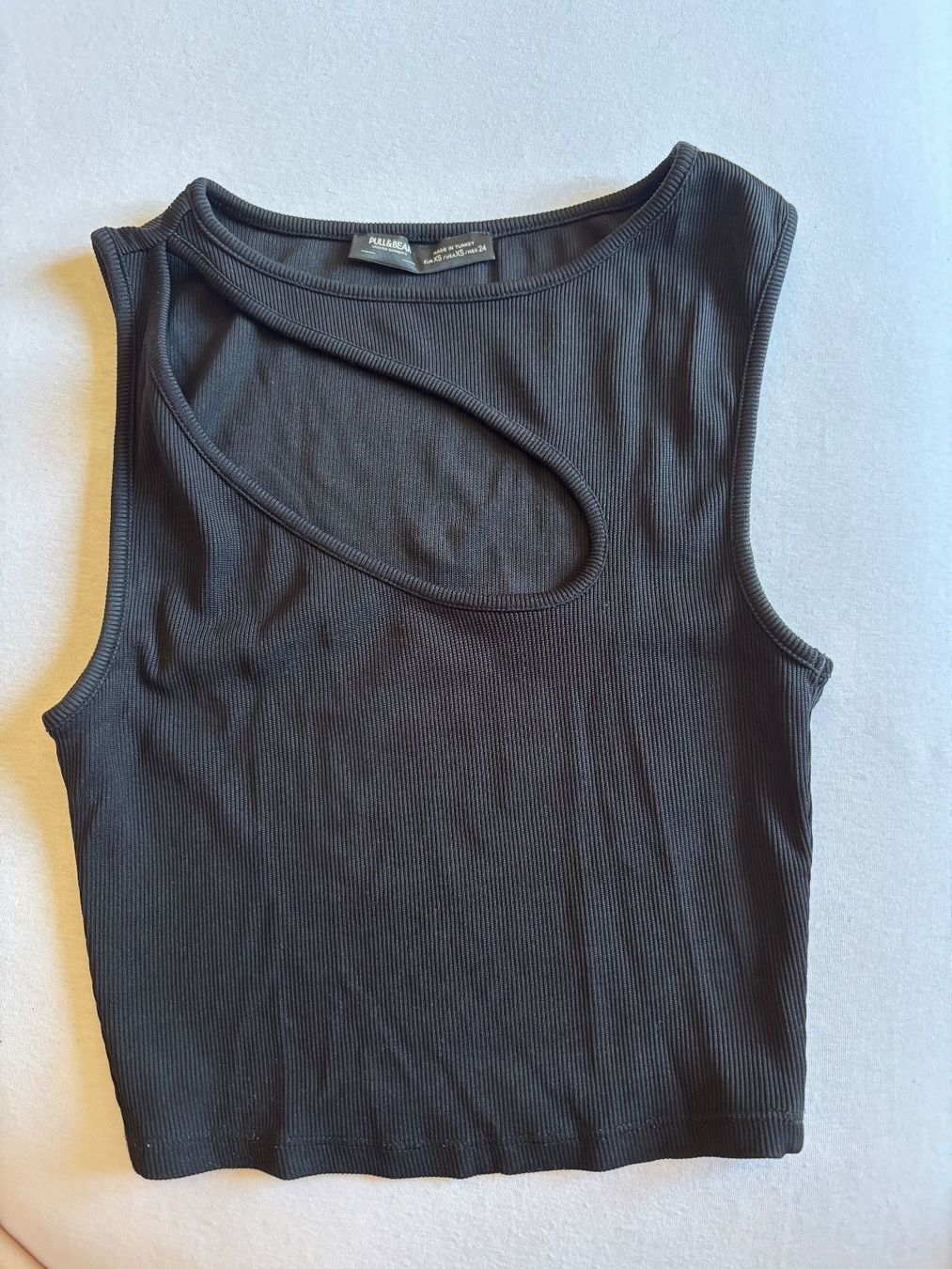 Camicette, T-shirt & Top: Schwarzer Oberteil – Usato da Luzern venduto da julopaji