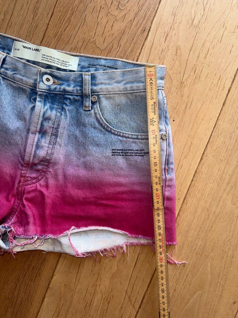 Off-White Jeans: Off-White c/o Virgil Abloh shorts- 28 – Neuf (Voir description) à St-Sulpice VD par juhdu 4