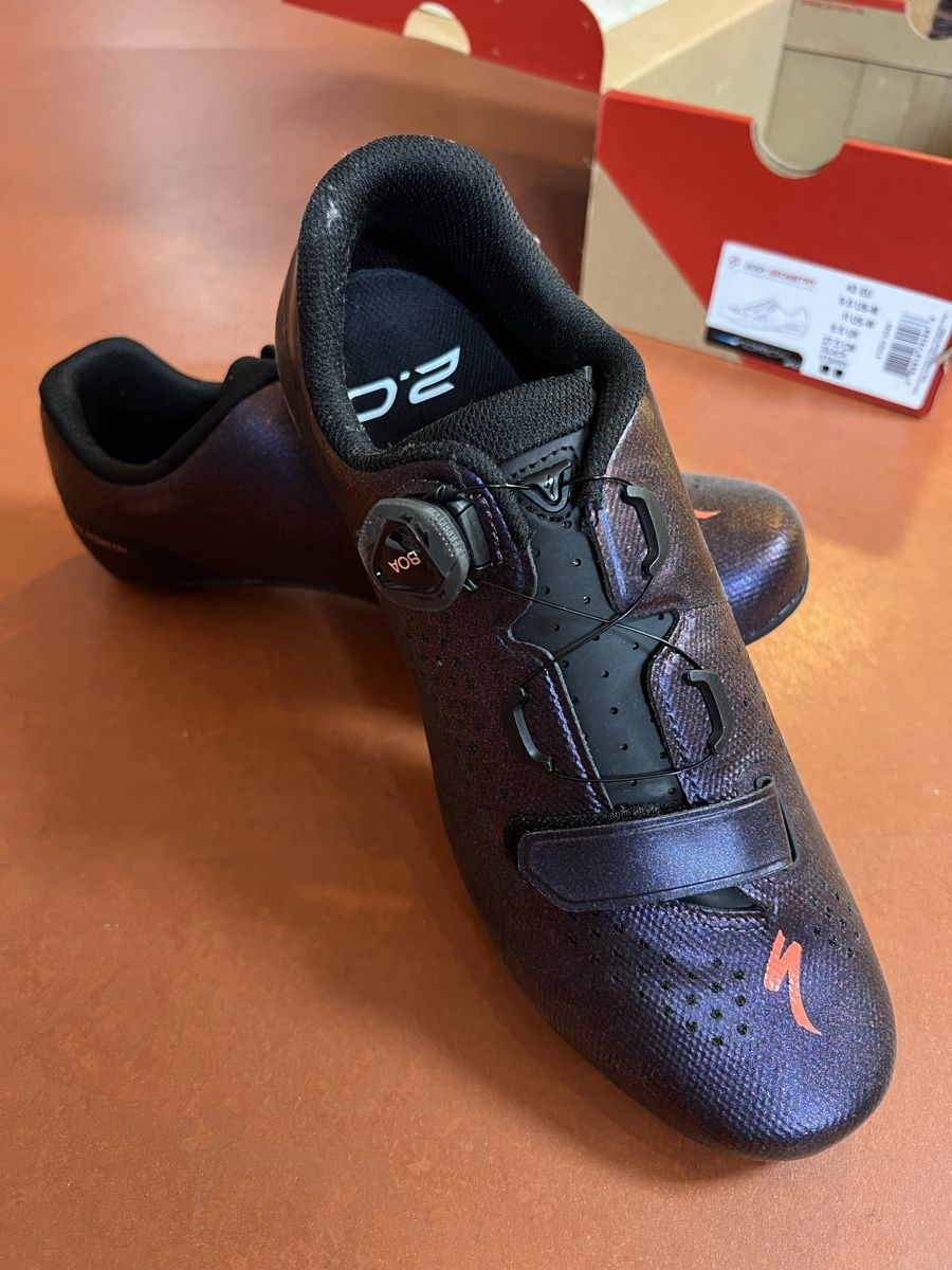 Specialized Herrenschuhe: Specialized Torch 2.0 Gr. 43 – Neu und originalverpackt aus Rieden AG von Retov