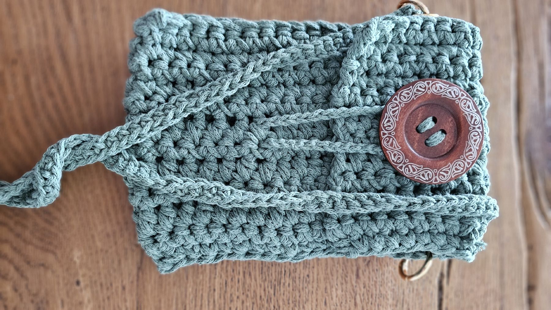 Borse: Handytasche mit grossem Knopf, robust und handgefertigt – Nuovo e nell'imballaggio originale da Fehraltorf venduto da lisam16 1