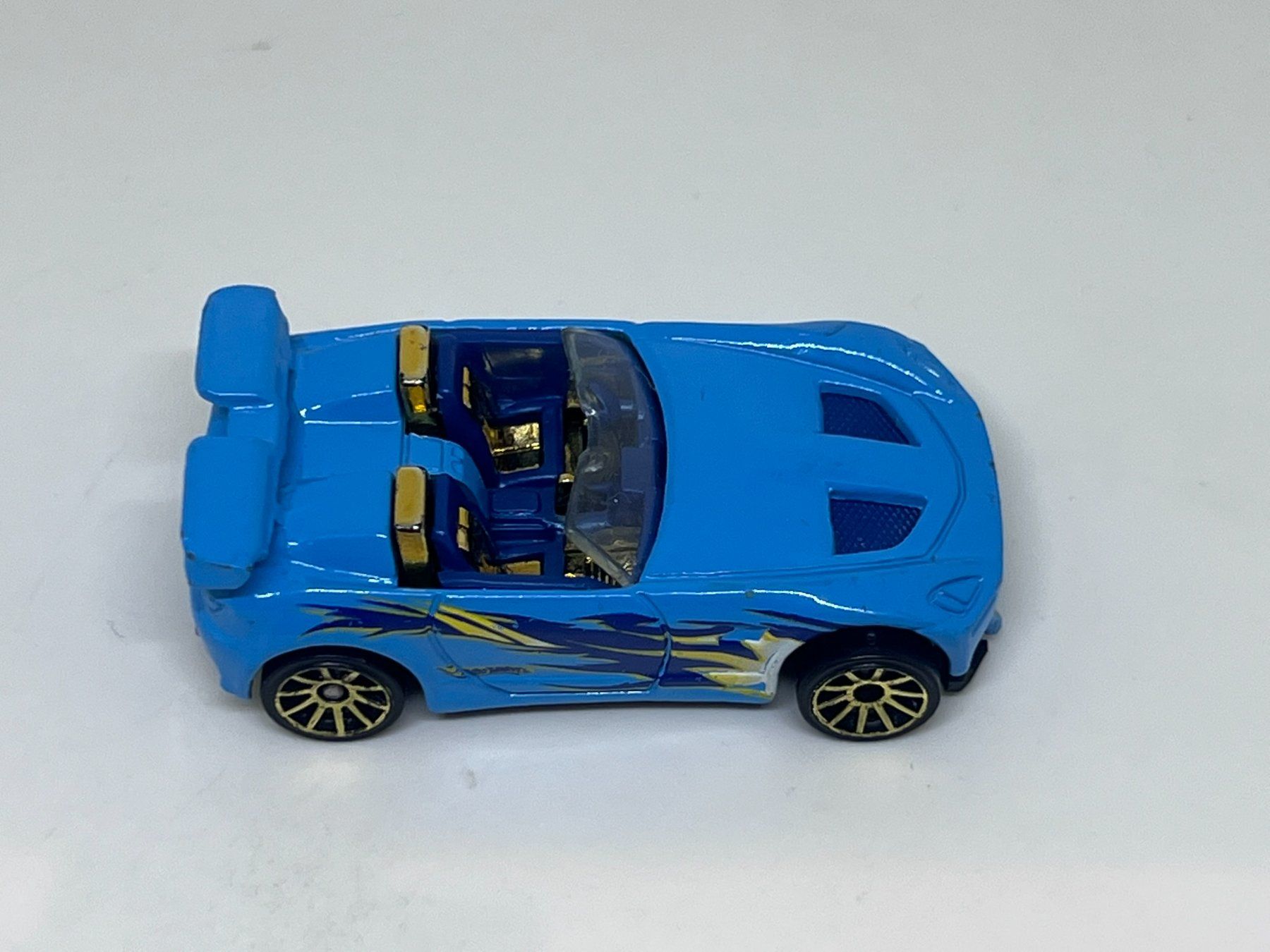Hot Wheels Modellini d'auto: Hot Wheels Tantrum #429 – Usato da Wildegg venduto da LaaBoutique 1