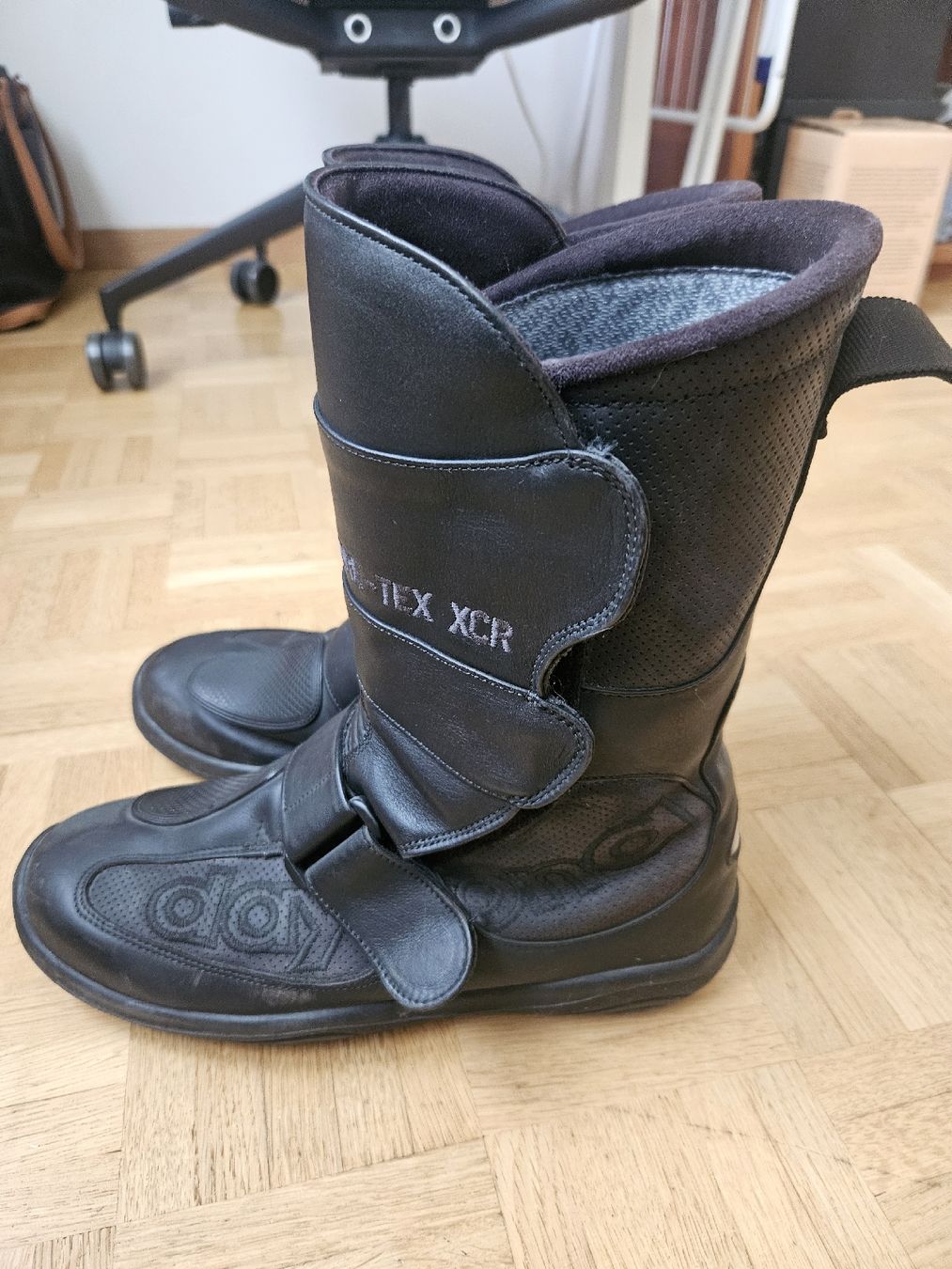 Scarpe da uomo: Daytona Motorradschuhe Gr. 41 – Usato da Zürich venduto da Mel666 1