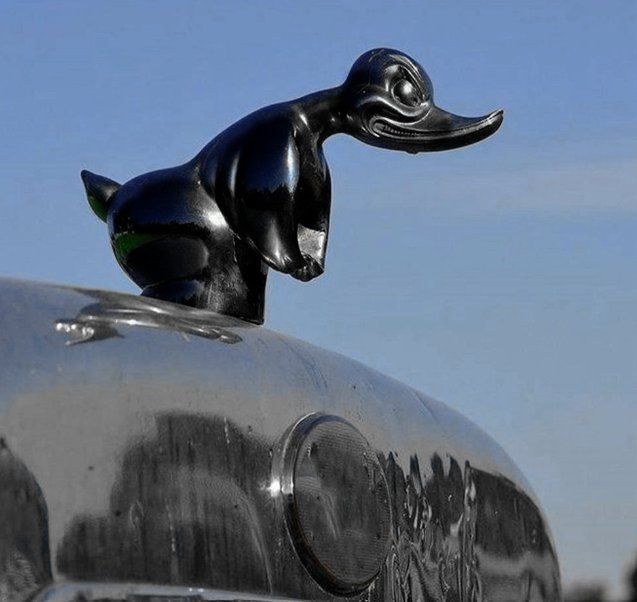 Tutti pezzi di ricambio auto: Rubber Duck Kühlerfigur, Neu – Nuovo (secondo la descrizione) da Waldenburg venduto da Wild_Thing_II