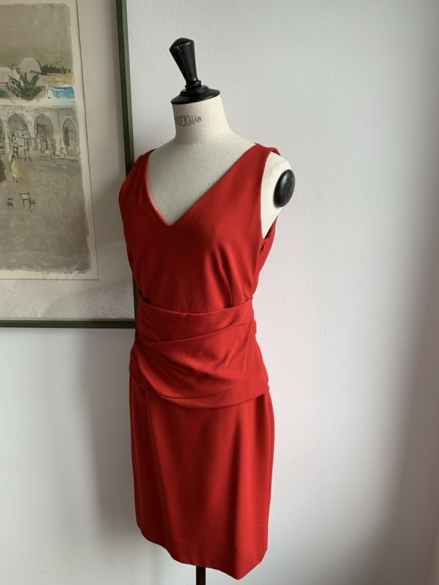 Akris Vestiti: AKRIS: Elegantes rotes Kleid mit drapierter Taille, 36 – Nuovo (secondo la descrizione) da Luzern venduto da designluzern 1