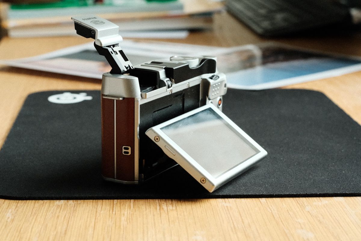 Fujifilm Fotocamera: Fujifilm X-M1 with X-Trans sensor – Nuovo (secondo la descrizione) da Appenzell Steinegg venduto da  3