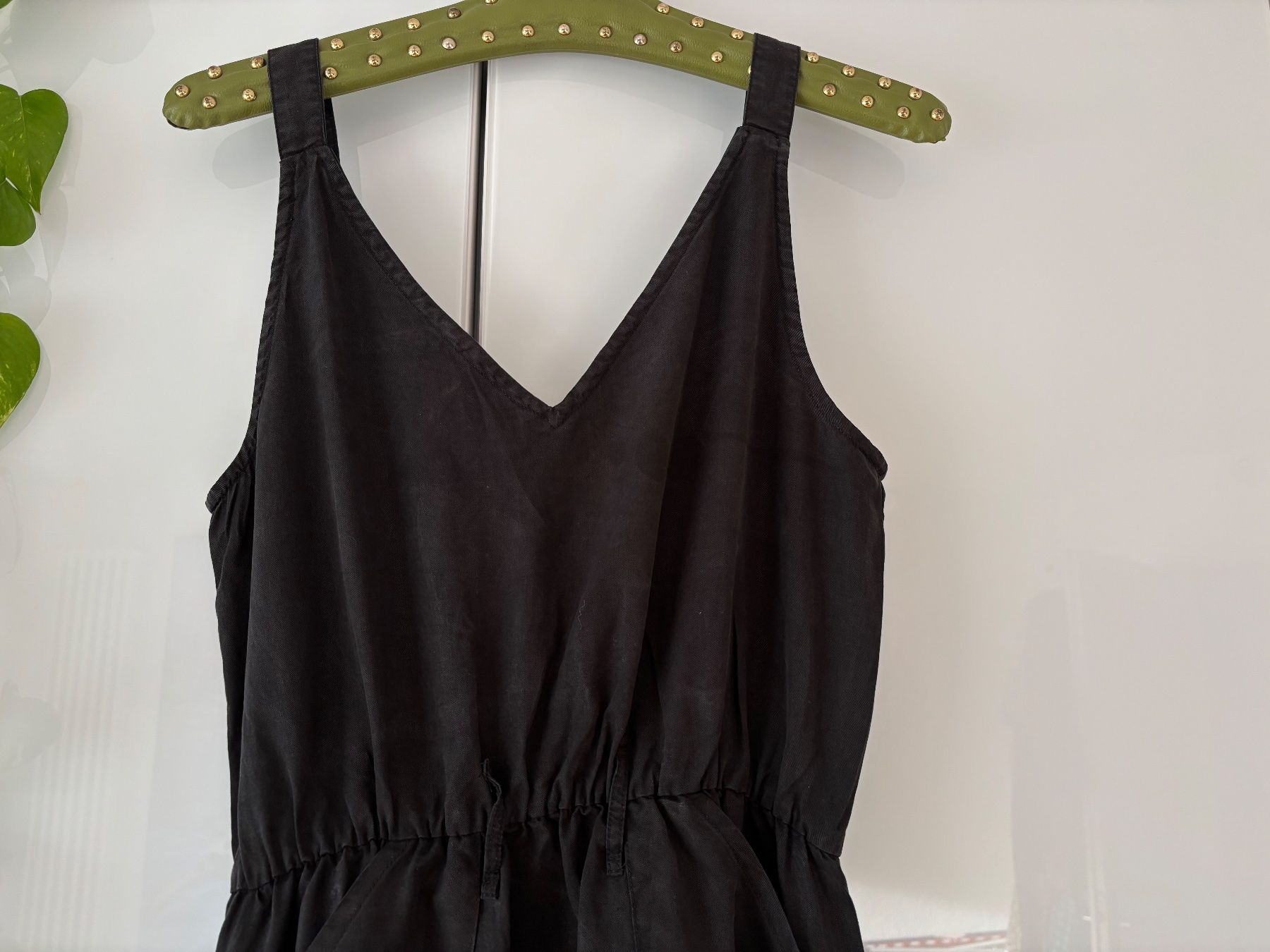 Robes: MISLEY schwarzes Kleid Gr. S – D'occasion à Zürich par missmodernage 1