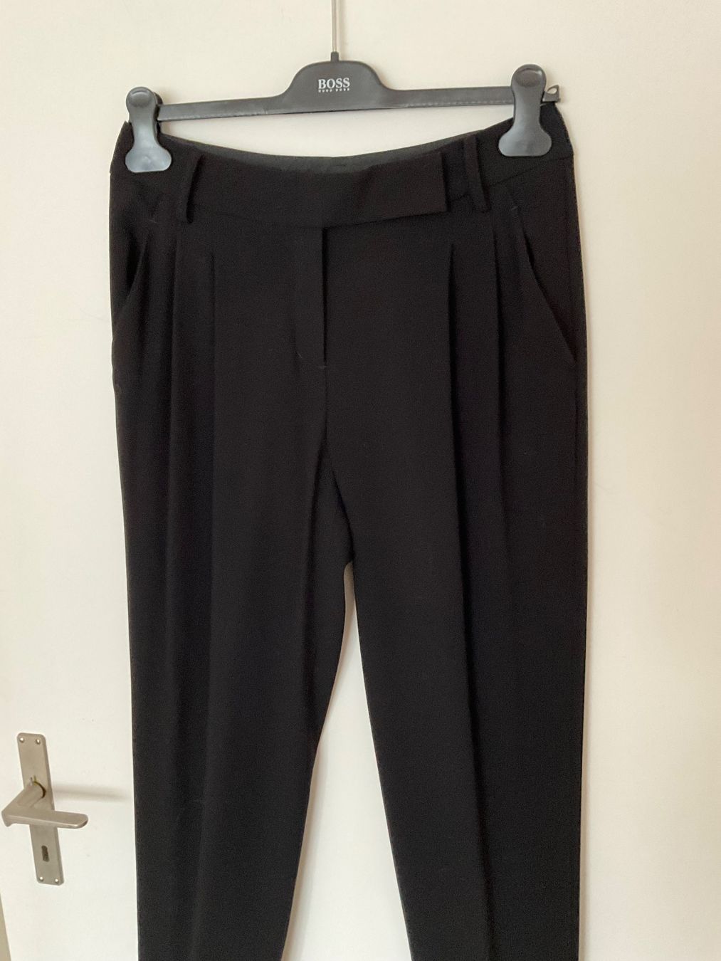 DKNY Pantaloni: DKNY schöne Hose Gr 38 schwarz – Usato da Urdorf venduto da alda02 1