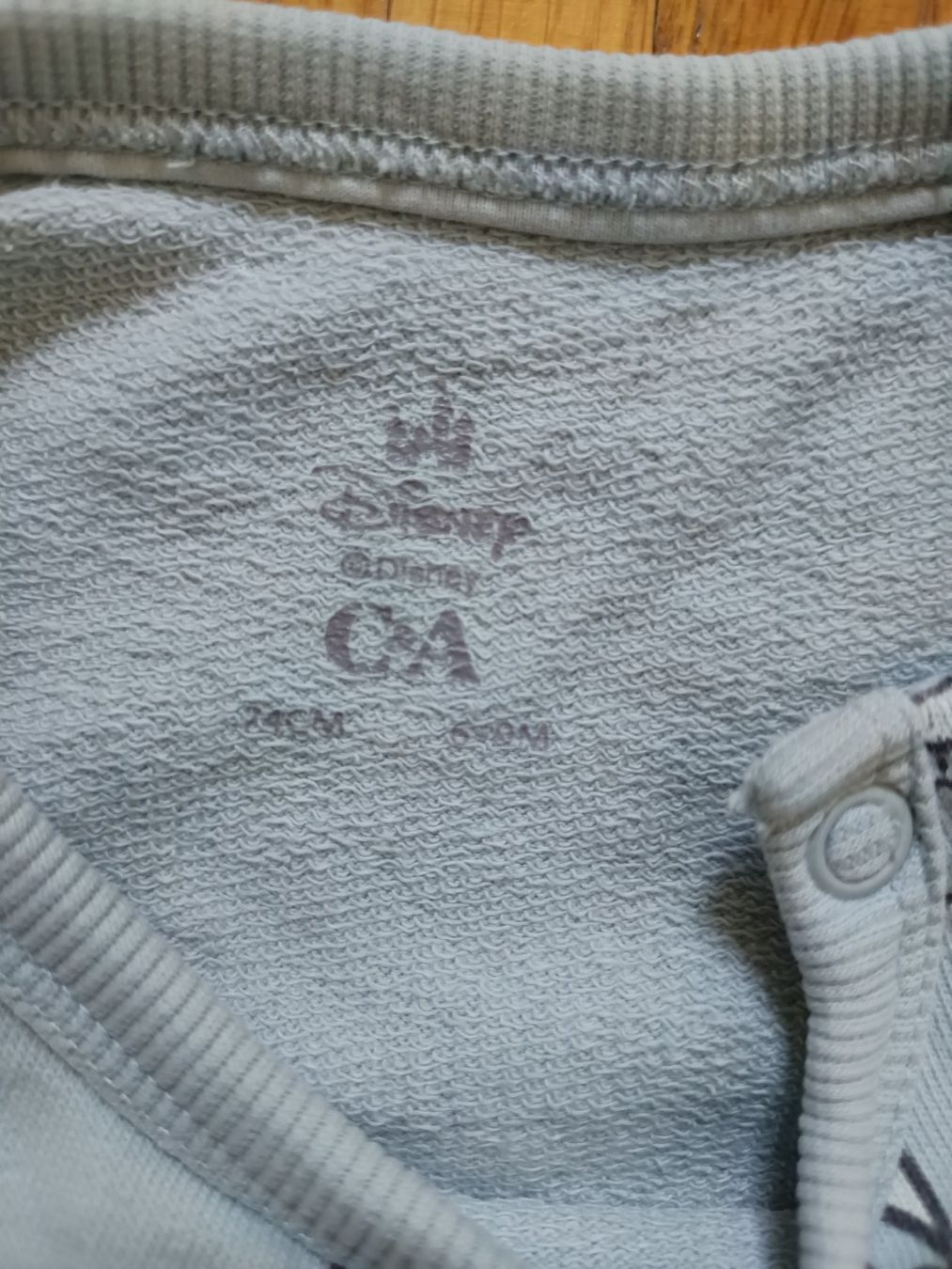 C&A Pullover & Sweatshirts: Pullover Disney Lion King  C&A Gr. 74 – Gebraucht aus Gattikon von HeyHeyLyla 2