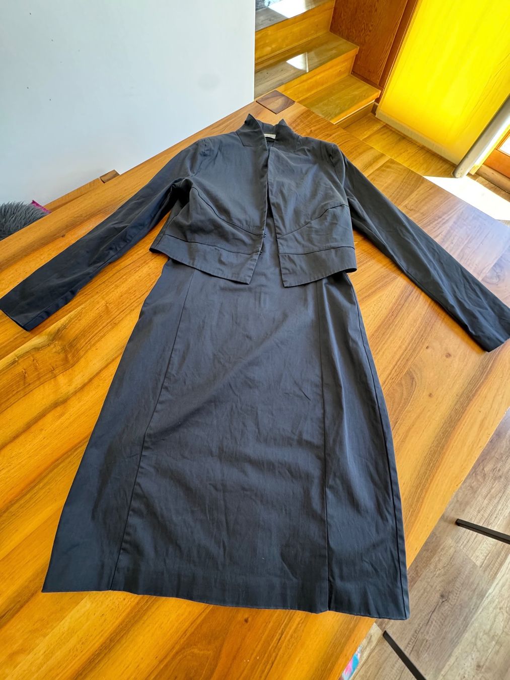 Fox Vestiti: FOX's elegantes Ensemble dunkelgrau Kleid mit Jäckchen Gr 40 – Usato da Meiringen venduto da snahhanssnah 1