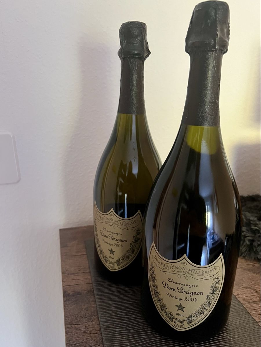 Vino: 2 Flaschen Dom Perignon Brut 2004 – Nuovo (secondo la descrizione) da Basel venduto da oli_skt9