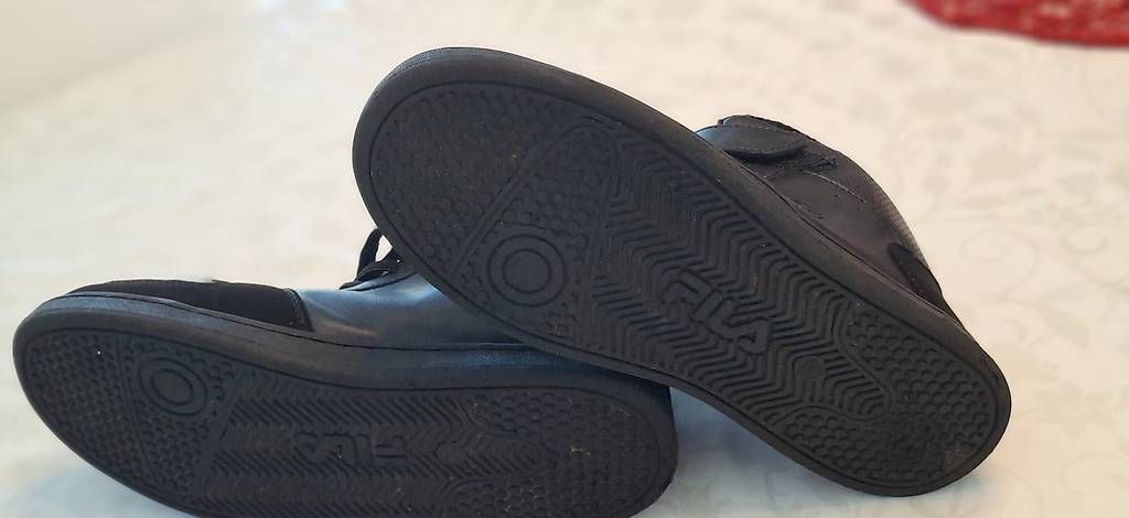 Herrenschuhe: Basket FILA  – Gebraucht aus Matran von elda012 3